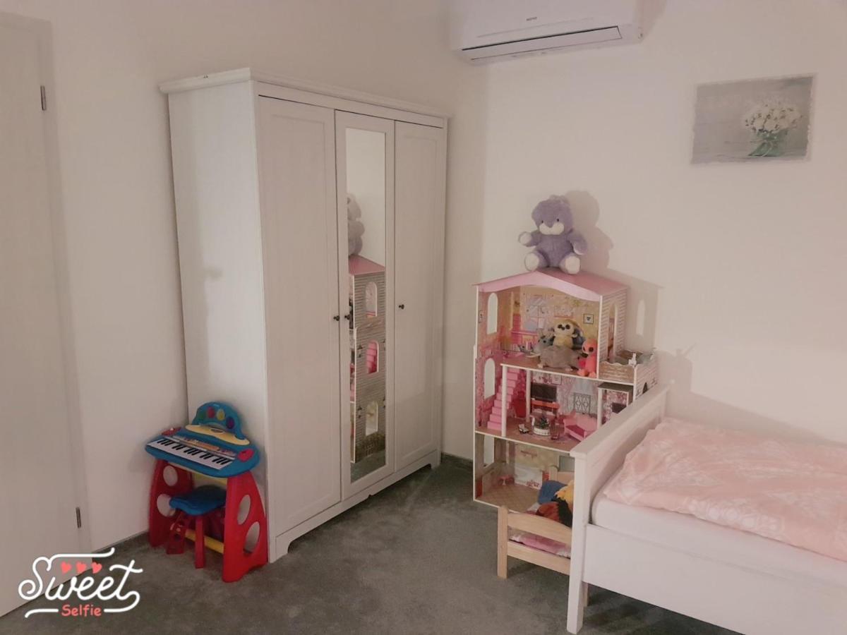 Ubytovani U Spacku Palava Novosedly  エクステリア 写真